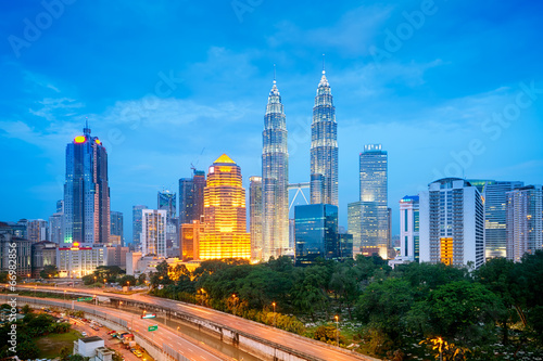 Night view of Kuala Lumpur skyline.