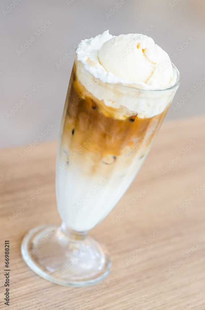 Iced coffee Iced coffee