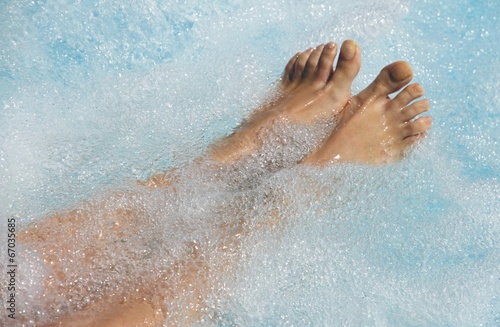 Women's feet in the jacuzzi to venous circulation