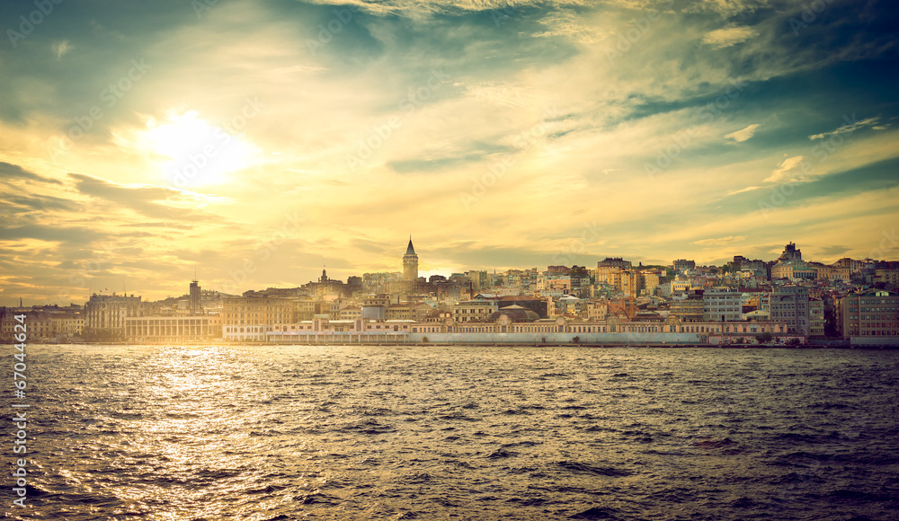 Fototapeta premium Beyoglu Istanbul part at sunset