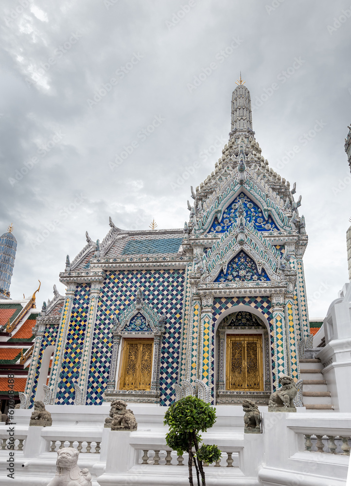 Fototapeta premium Wat Pra Kaeo And Palace,Hor Pra Kantara raj