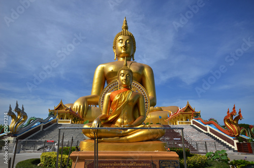 Huge Buddha at Wat Muang