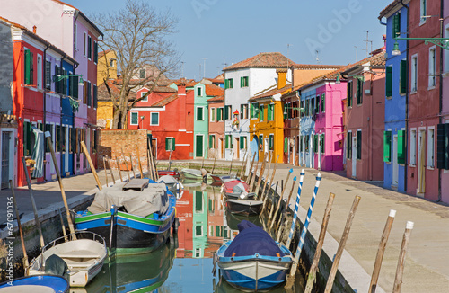 Venice - Houses over the canal from Burano island © Renáta Sedmáková