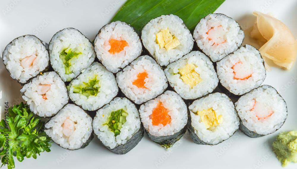 Sushi roll Sushi roll