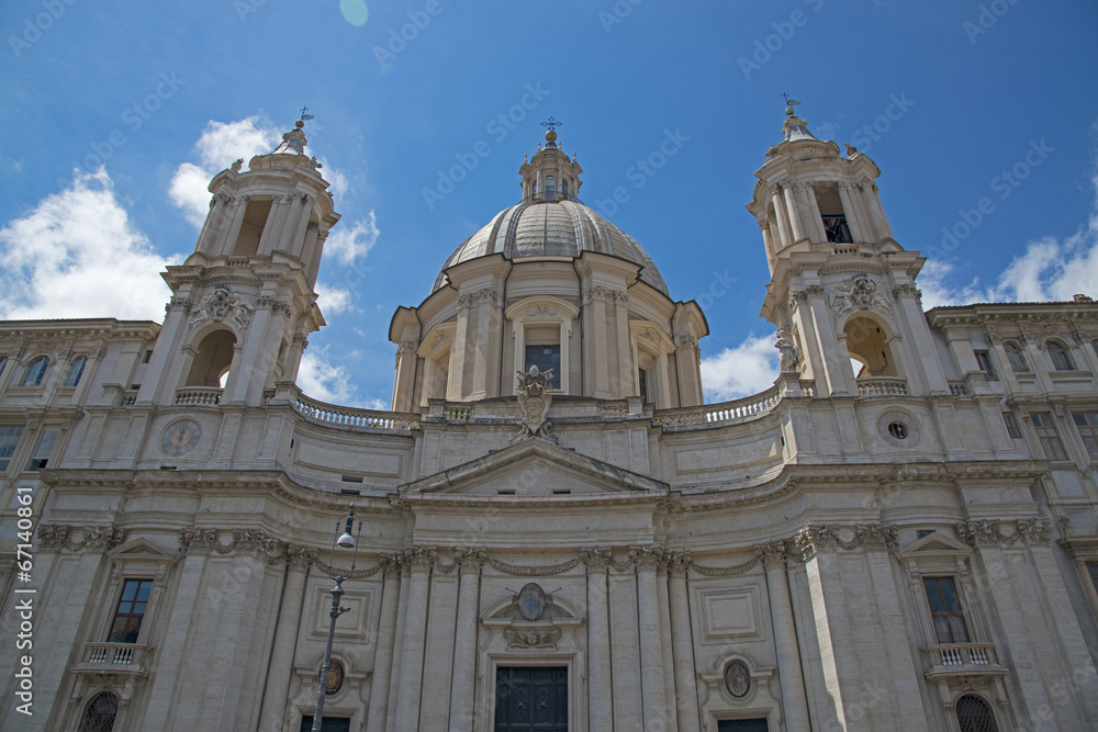 Церковь Сант-Аньезе-ин-Агоне, Рим, Италия.