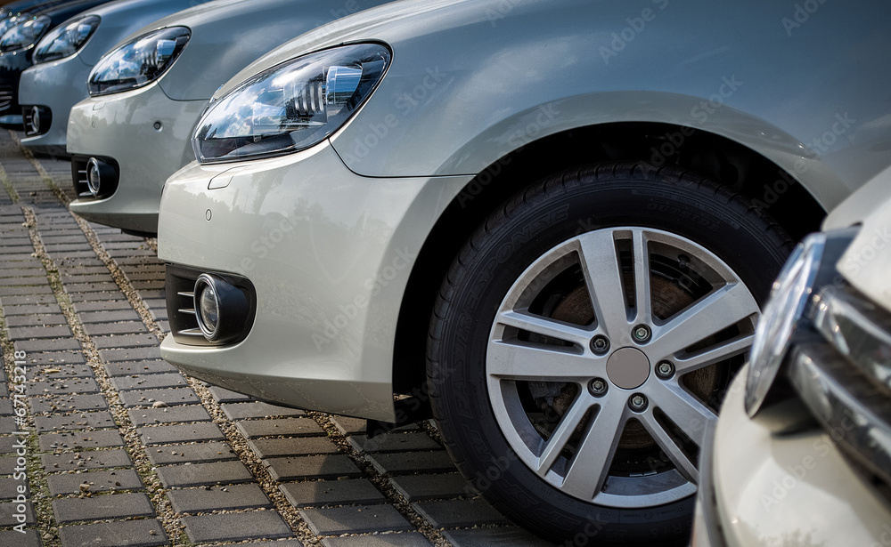 Neuwagen - Autoauslieferung Neuwagen - Autoauslieferung