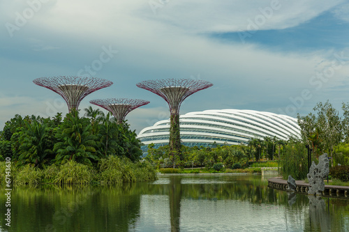 SINGAPORE - MAY 12: Gardens by the Bay on Mar 12, 2014 in Singap