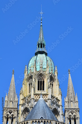 Wallpaper Mural La tour centrale de la Cathédrale de Bayeux (Normandie) Torontodigital.ca