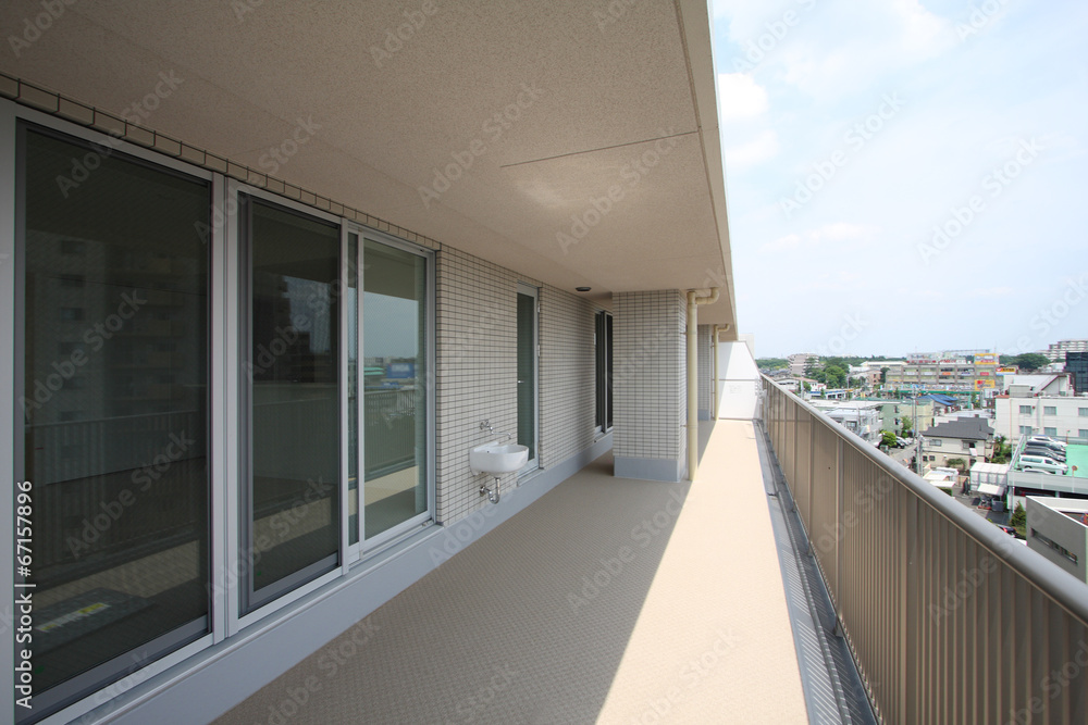 マンションのバルコニーとスロップシンク Stock 写真 Adobe Stock マンションのバルコニーとスロップシンク Stock 写真 Adobe Stock