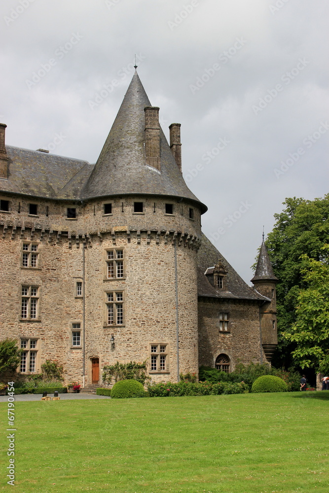Château de Pompadour.(Corrèze)