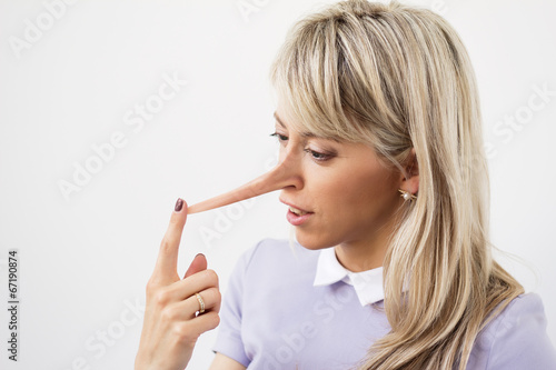 Liar nose