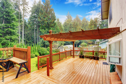 Canvas Print Walkout deck with attached pergola