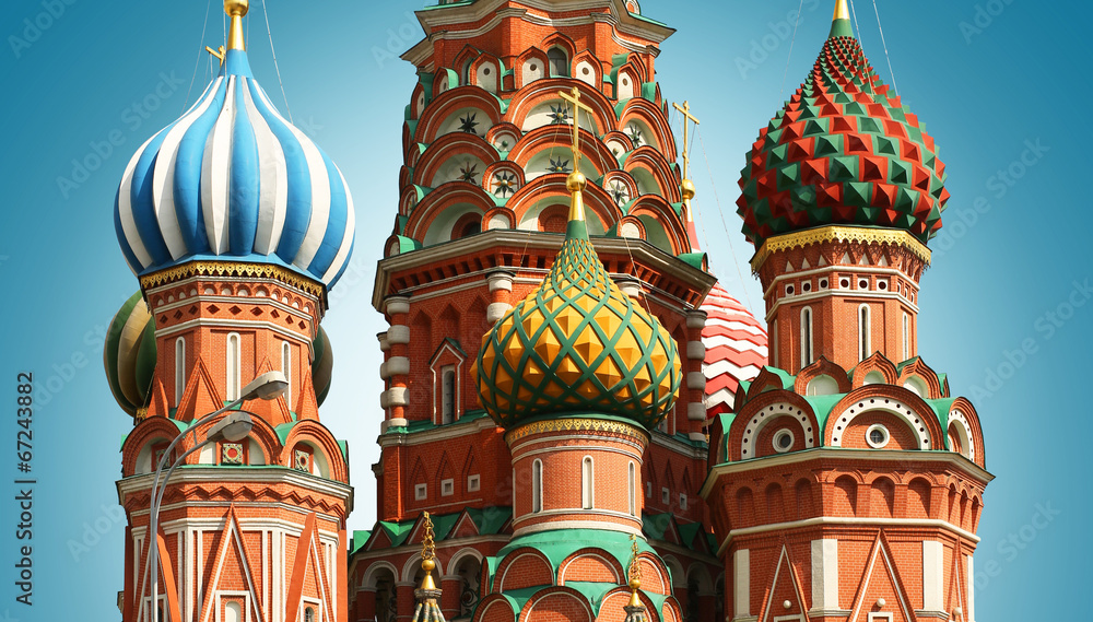 Russia, Moscow, St. Basil's Cathedral on red square - obrazy, fototapety, plakaty 