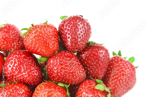 Fototapeta Naklejka Na Ścianę i Meble -  Ripe sweet strawberries isolated on white