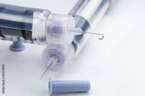 needle with a drop for inject insulin diabetes