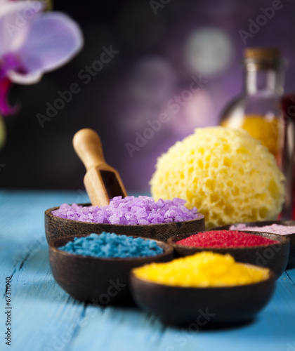  Sea salt in wooden bowl, organic products, Spa