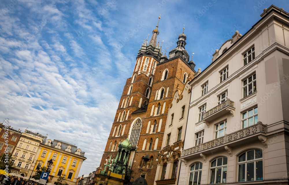 Fototapeta premium The St Mary church at the market in Krakow in Poland