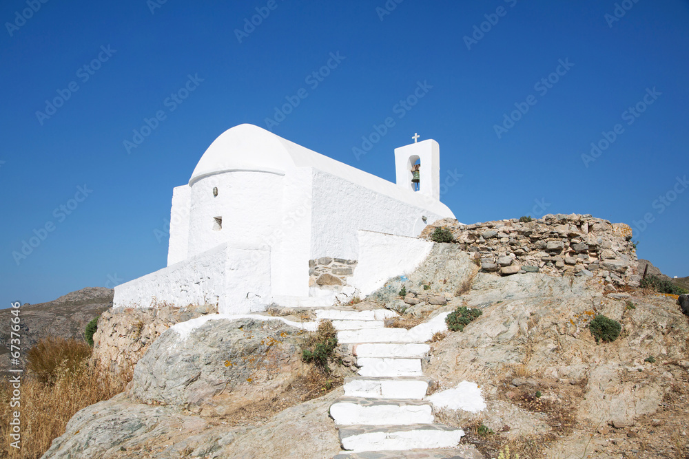 Kleine Kirche auf der Insel Serifos auf den Kykladen