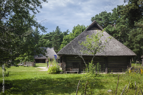 Traditional housing of the indigenous populations of Estonia © anilah