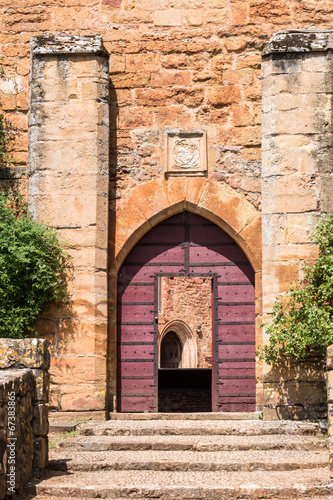 Porte entrée château