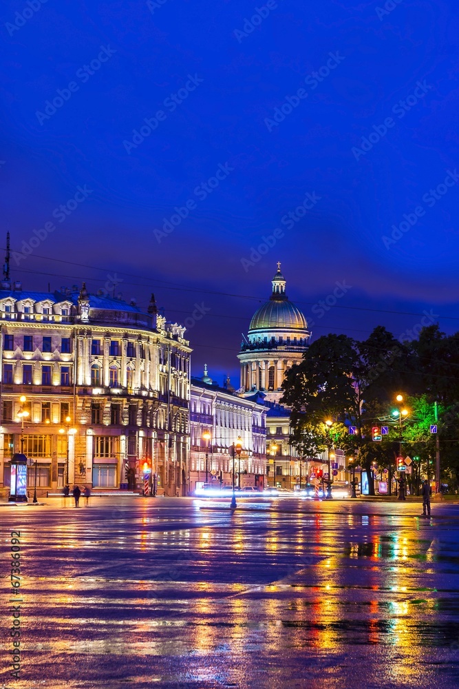 Palace Square in St. Petersburg (view of St. Isaac's Cathedral)