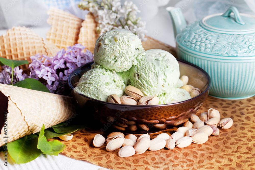 pistachio ice cream pistachio ice cream