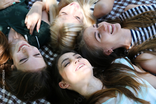 Group of friends having res...