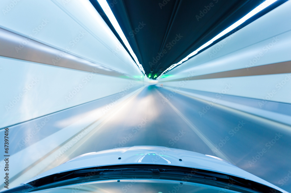 Obraz premium night drive blussed in motion