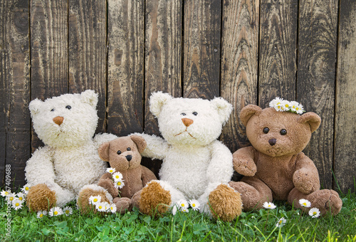 Freunde oder Konzept Freundschaft: Teddybären als Familie © Jeanette Dietl