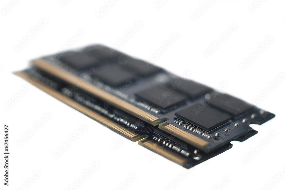 Golden RAM Connectors at an Angle Golden RAM Connectors at an Angle