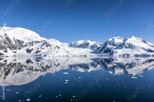 Antarctica Landsape-12 © marcaletourneux