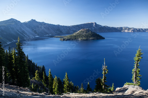 Crater Lake and Wizard Island 2