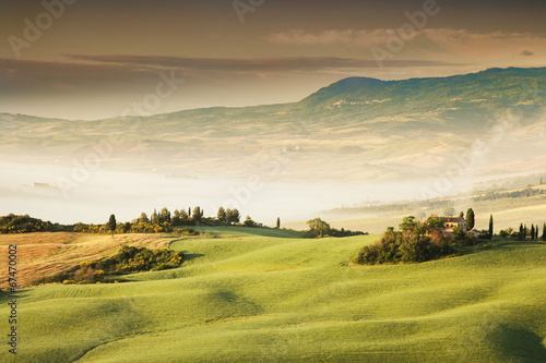 Tuscany bales © fotoinfot