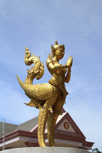 Kinnara statue