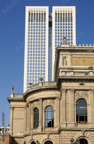 Alte Oper und Opernturm in Frankfurt am Main