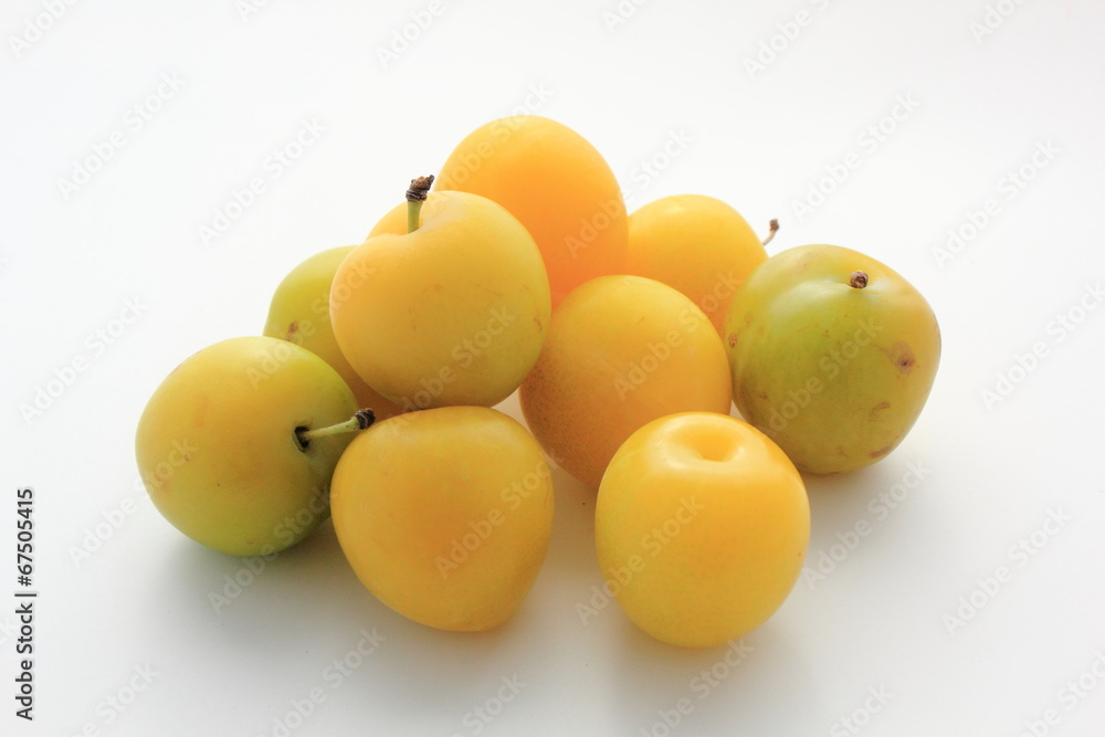 Des prunes du jardin Des prunes du jardin