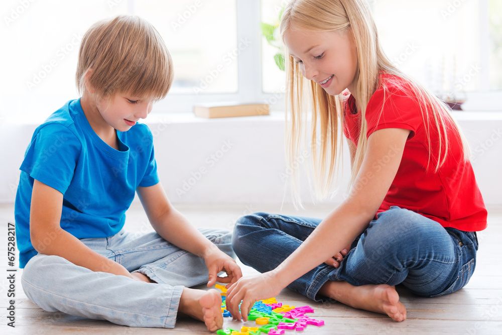 Kids playing at home. Kids playing at home.