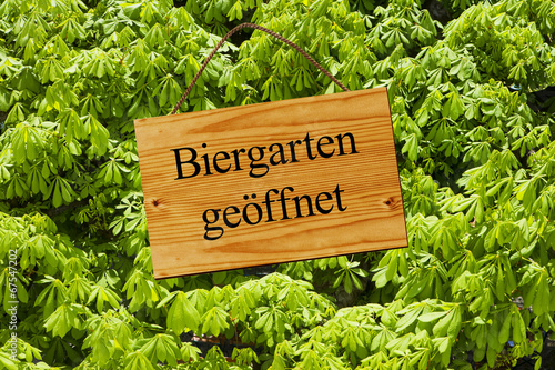 Biergarten Geöffnet