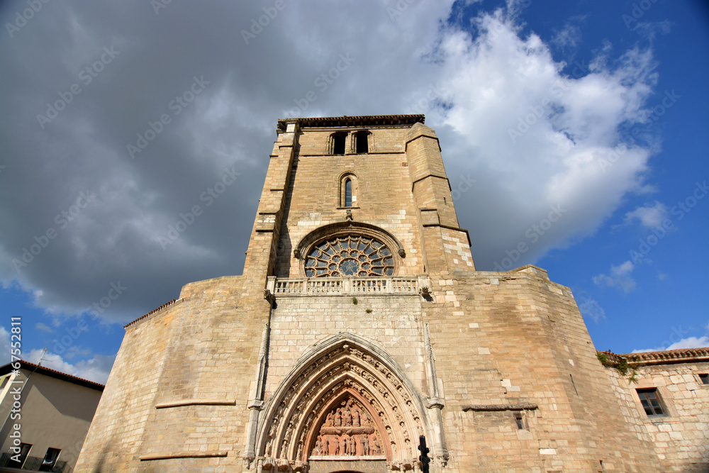 fachada de la iglesia de san esteban en burgos fachada de la iglesia de san esteban en burgos
