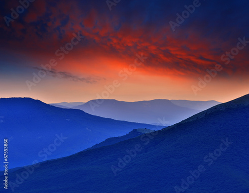 dusk in mountains © Pavlo Klymenko