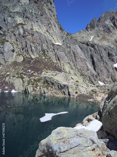 Obraz na płótnie Lac de Capitello en Corse w salonie