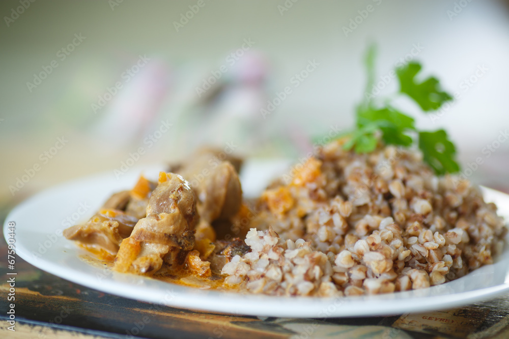 buckwheat cooked with stewed chicken gizzards buckwheat cooked with stewed chicken gizzards