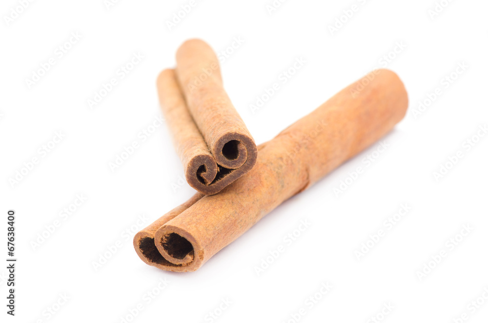 Cinnamon sticks isolated on white background Cinnamon sticks isolated on white background