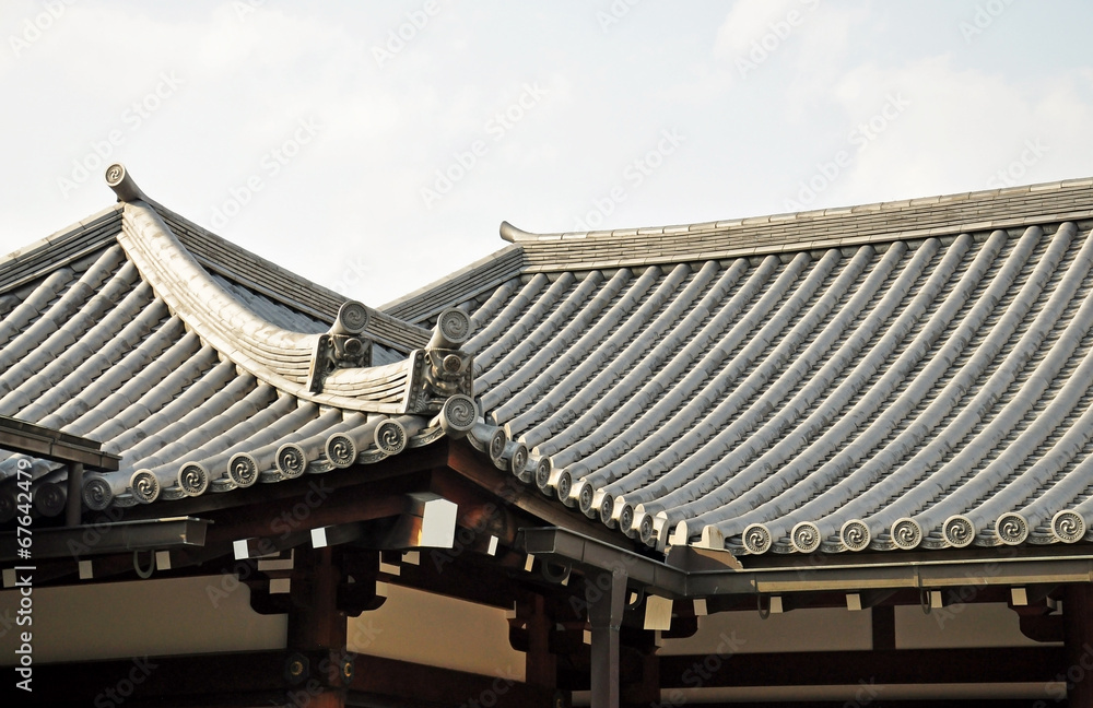Naklejka premium Japanese temple roof