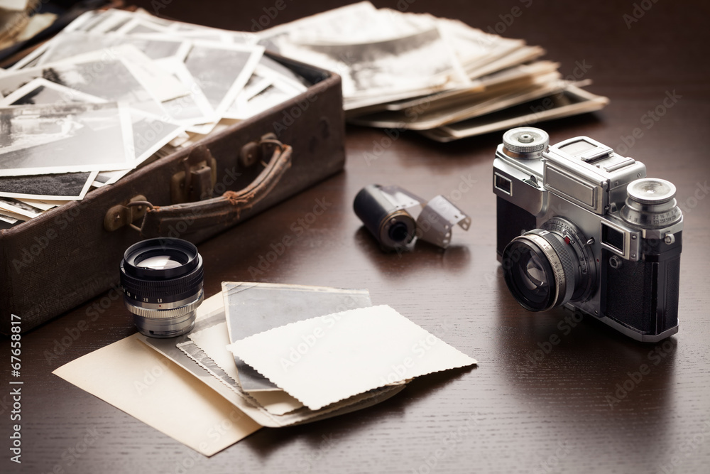 Old photos and photo equipment