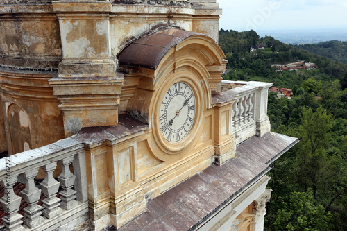Clock of Basilica di Superga, Piedmont