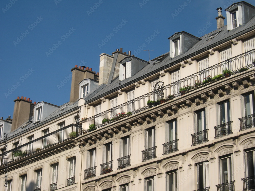 Façades d'appartements Paris