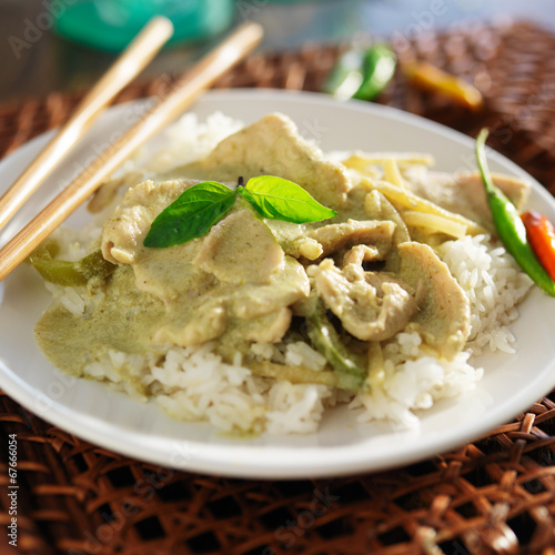 thai green curry with chicken on jasmine rice
