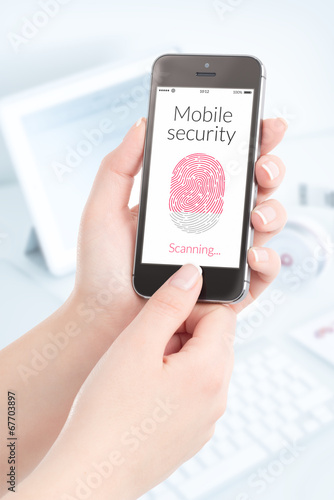 Smartphone iphone fingerprint scanning for mobile security