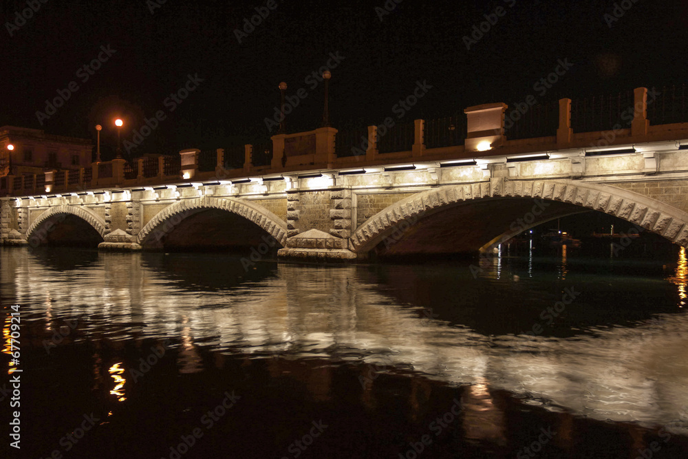 Ponte S.Francesco (Ponte di Pietra), Taranto